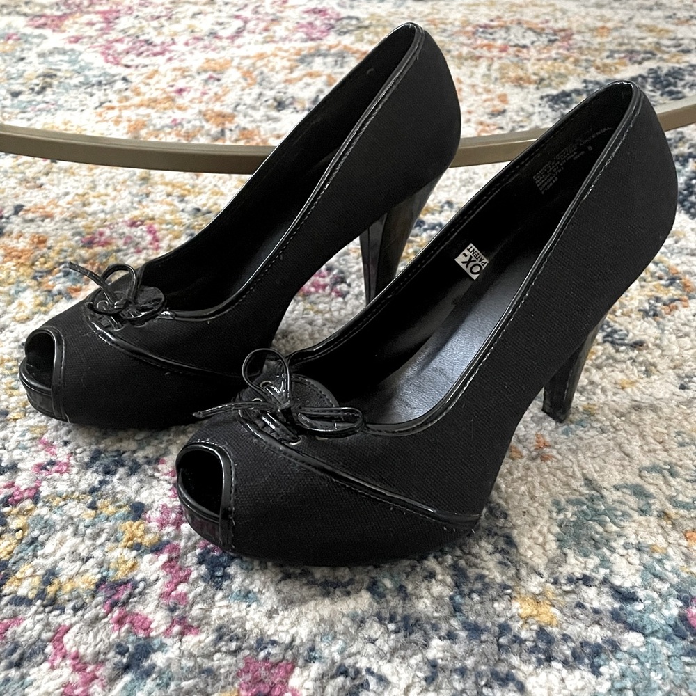 Black peep toe high heels, women’s size 8